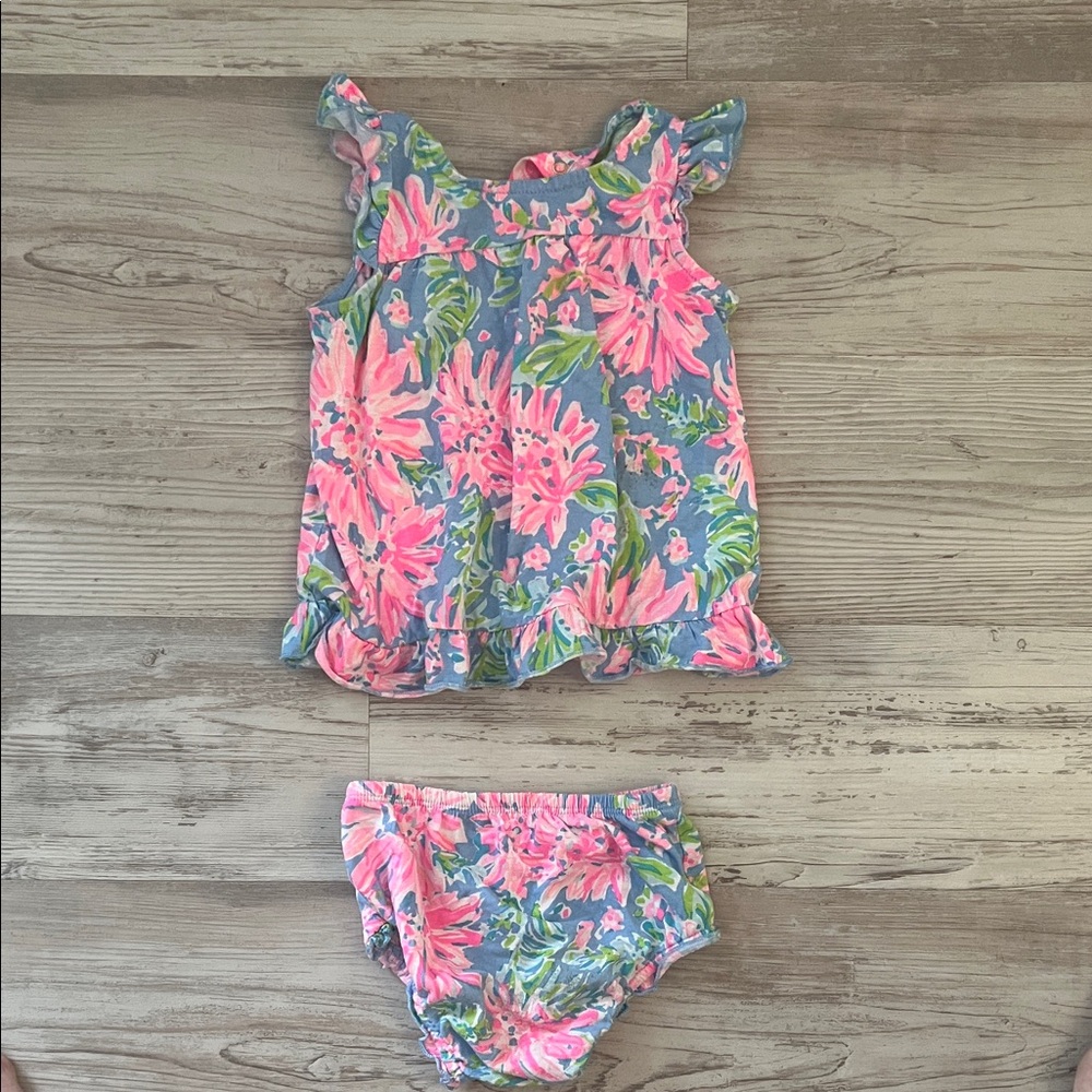 Lilly Pulitzer Floral Ruffle Baby Outfit 6-12 months